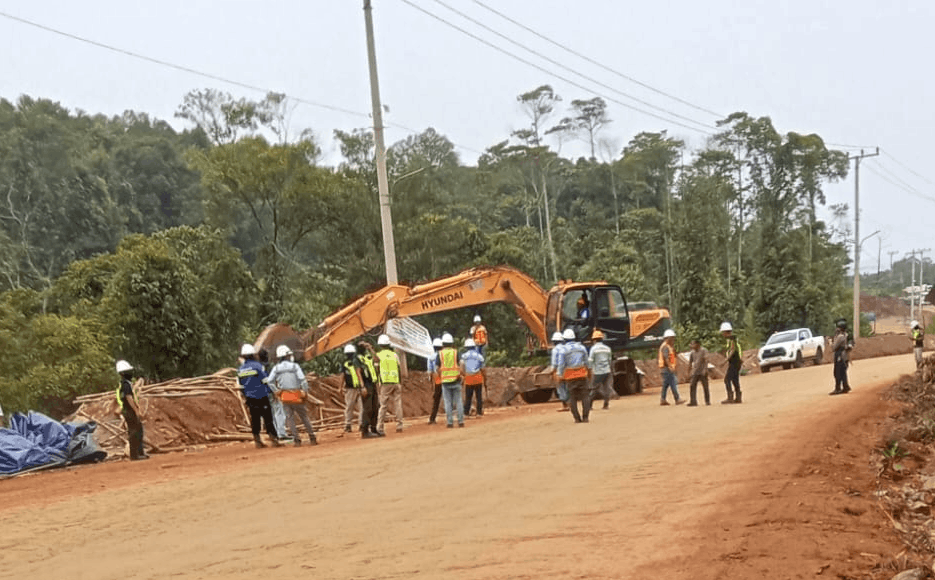 Patok Dicabut dan Tenda Pemegang SHM Dirusak Excavator, Aktivitas di Area IUP PDS Dipertanyakan